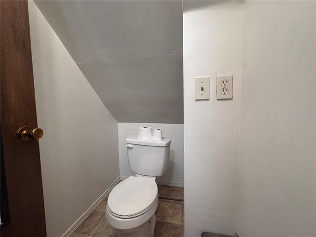 179 15th Avenue SW, Cedar Rapids, IA 52404