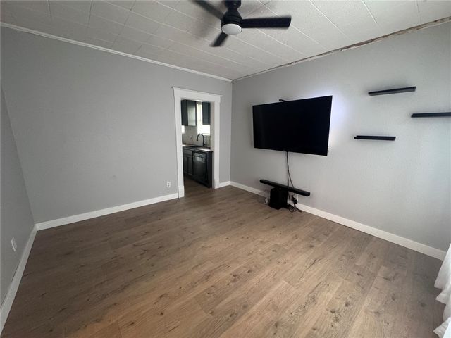 179 15th Avenue SW, Cedar Rapids, IA 52404