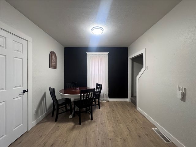 179 15th Avenue SW, Cedar Rapids, IA 52404