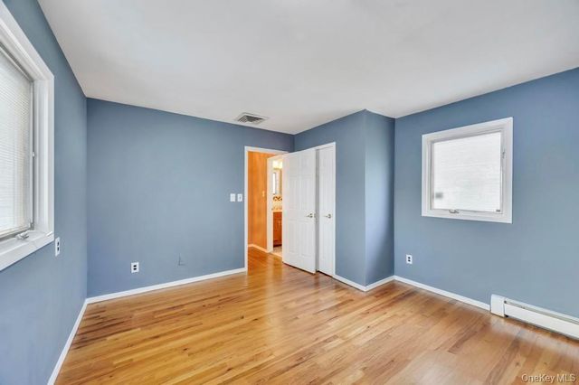 7 Carto Circle, Deer Park, NY 11729