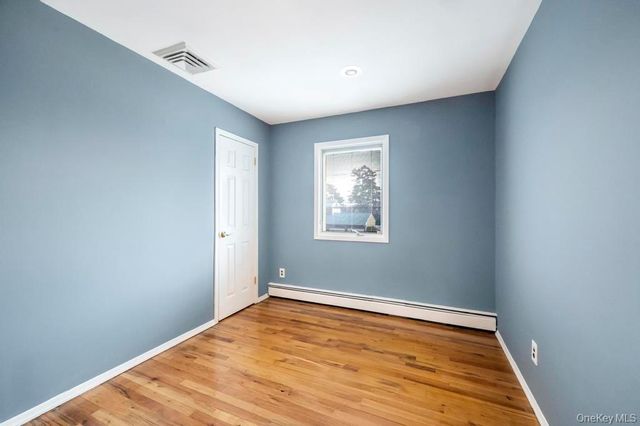 7 Carto Circle, Deer Park, NY 11729