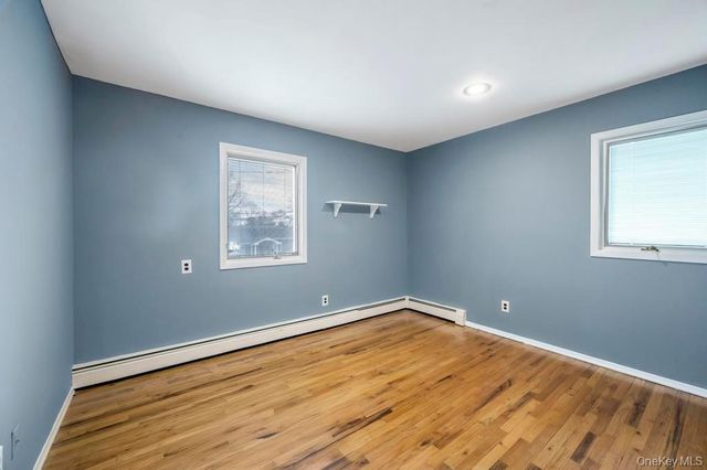 7 Carto Circle, Deer Park, NY 11729