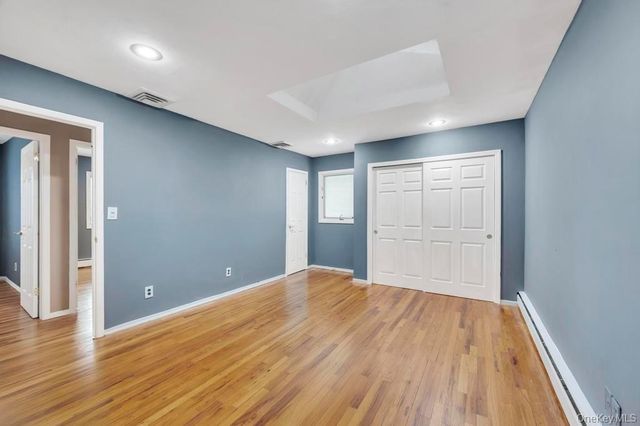 7 Carto Circle, Deer Park, NY 11729