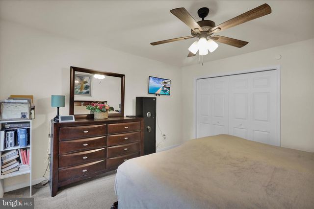 402 MOUNTAINSIDE RD, Temple, PA 19560