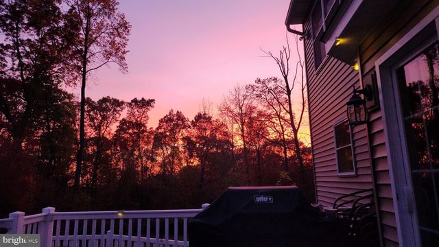 402 MOUNTAINSIDE RD, Temple, PA 19560