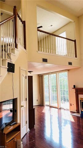 733 Whisper WALK, Chesapeake, VA 23322
