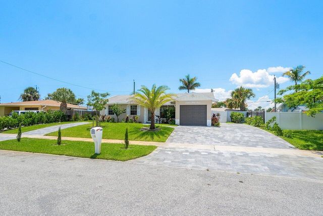 1837 16th Avenue N, Lake Worth Beach, FL 33460