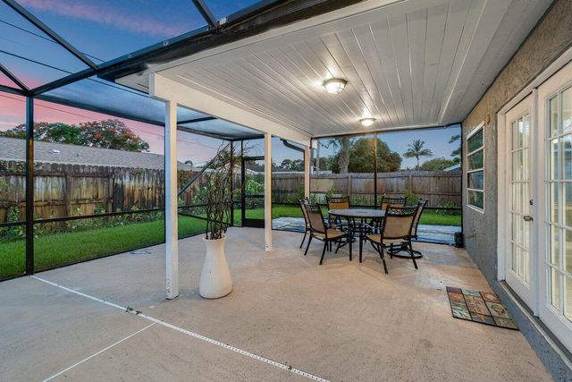 1837 16th Avenue N, Lake Worth Beach, FL 33460