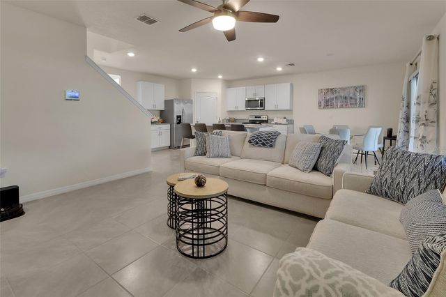 533 EMILY GLEN STREET, Deland, FL 32724