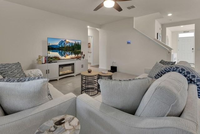 533 EMILY GLEN STREET, Deland, FL 32724