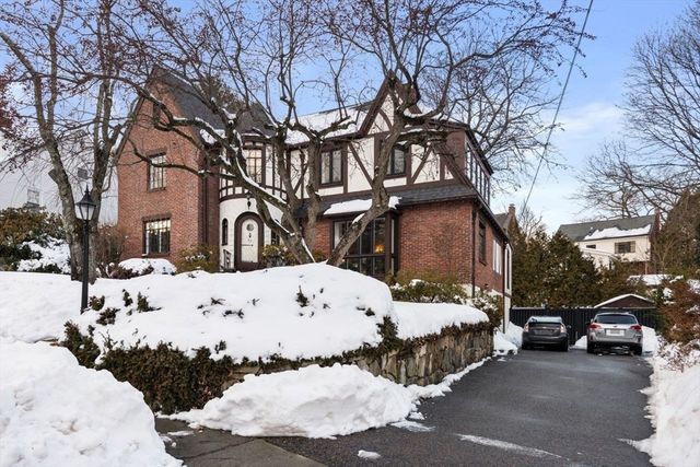 27 Stella Road, Belmont, MA 02478