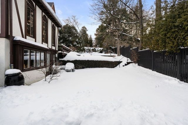 27 Stella Road, Belmont, MA 02478