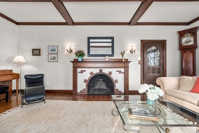 27 Stella Road, Belmont, MA 02478