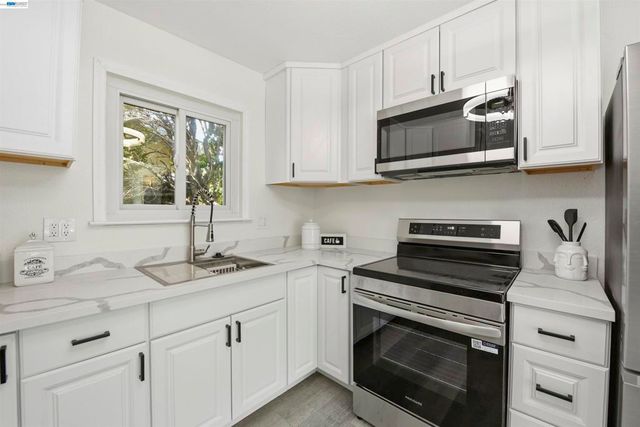 42655 CHARLESTON WAY, Fremont, CA 94538