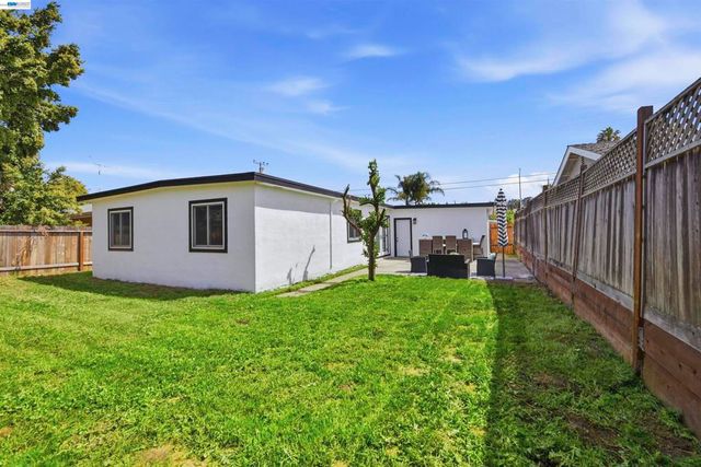 42655 CHARLESTON WAY, Fremont, CA 94538