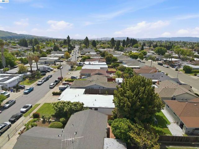 42655 CHARLESTON WAY, Fremont, CA 94538
