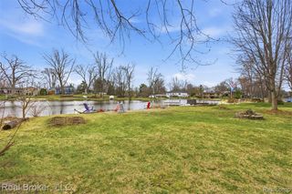 7514 Capri Drive, White Lake, MI 48383