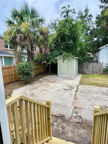 111 Magnolia Road, Charleston, SC 29407