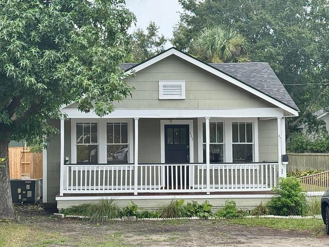 111 Magnolia Road, Charleston, SC 29407