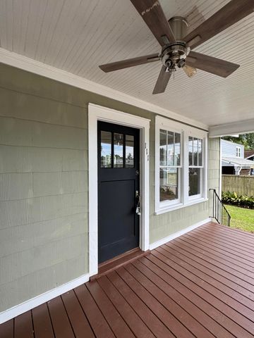 111 Magnolia Road, Charleston, SC 29407