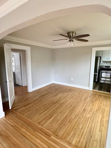111 Magnolia Road, Charleston, SC 29407