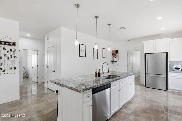 4975 S Sunset Boulevard, Tucson, AZ 85757