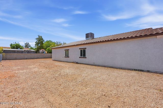 4975 S Sunset Boulevard, Tucson, AZ 85757