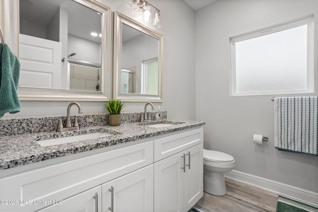 617 Peach Street, Ocean Springs, MS 39564