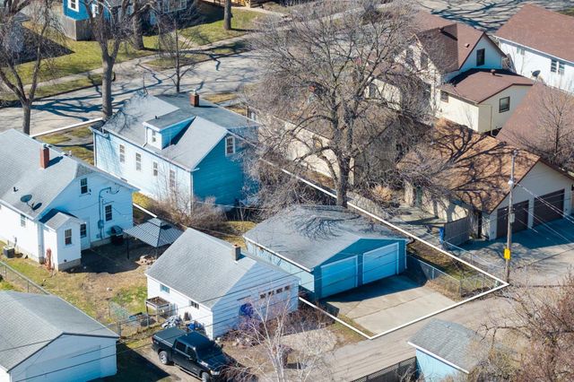 443 15th Avenue S, Fargo, ND 58103