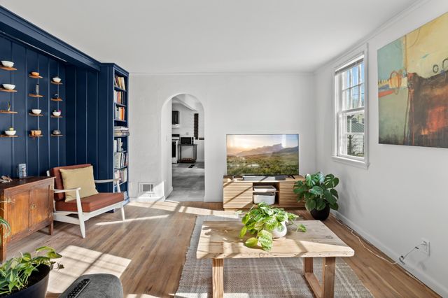 443 15th Avenue S, Fargo, ND 58103