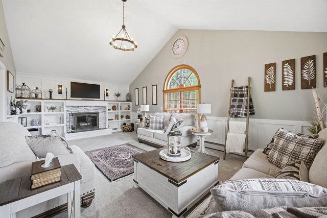3 Faye Lane, Londonderry, NH 03053