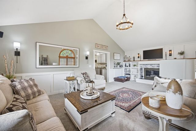 3 Faye Lane, Londonderry, NH 03053