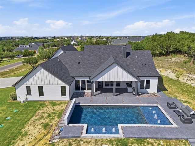 1000 Sweeney Way, Weatherford, TX 76087