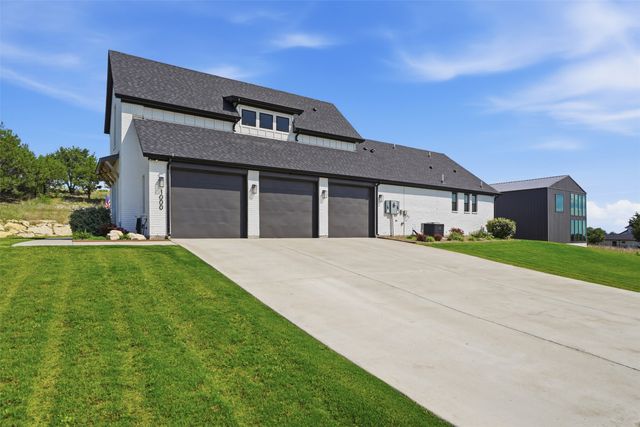 1000 Sweeney Way, Weatherford, TX 76087