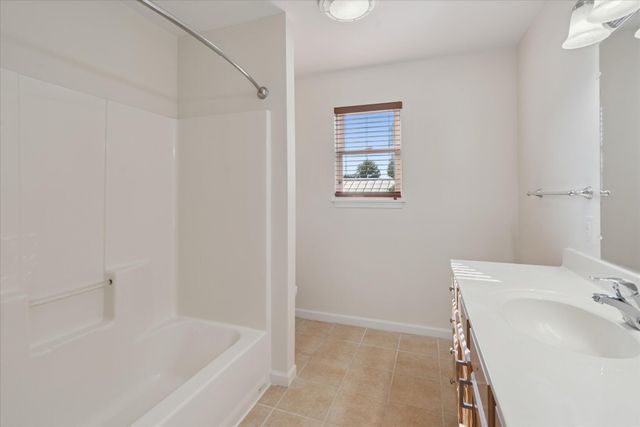 1 Woodrow Court, Battle Creek, MI 49015