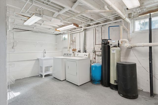 1 Woodrow Court, Battle Creek, MI 49015