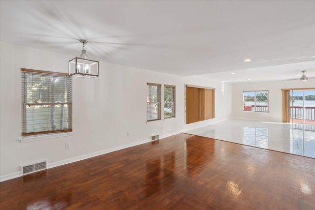 1 Woodrow Court, Battle Creek, MI 49015