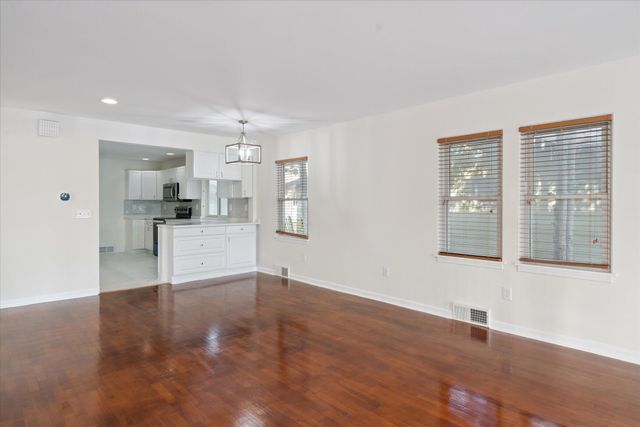 1 Woodrow Court, Battle Creek, MI 49015