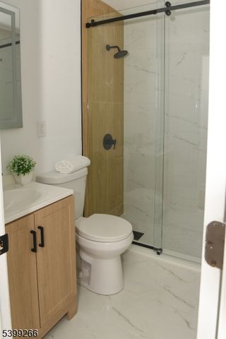 47 Elston St, Bloomfield Twp., NJ 07003