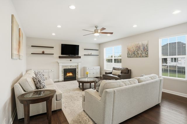 25415 W Rock Drive, Plainfield, IL 60586