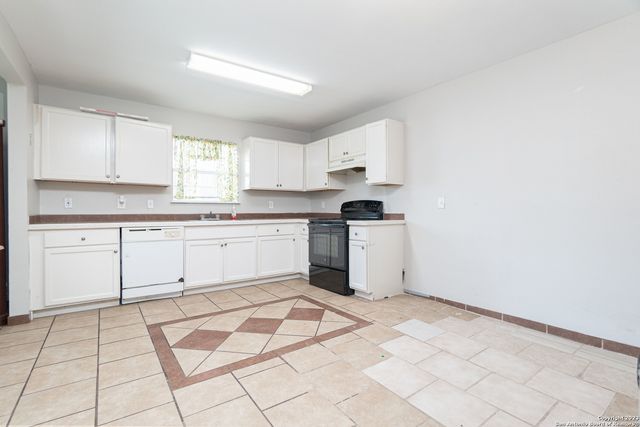 217 Elmo Ave, San Antonio, TX 78225