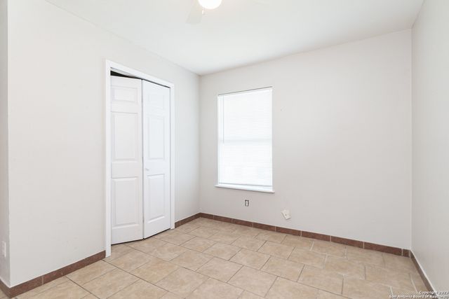 217 Elmo Ave, San Antonio, TX 78225