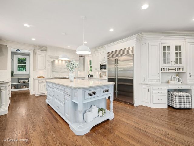 117 N Monroe Street, Hinsdale, IL 60521