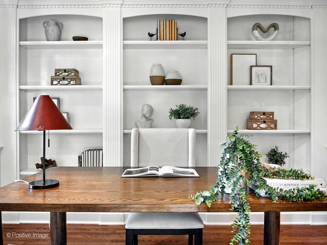 117 N Monroe Street, Hinsdale, IL 60521