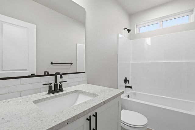 2312 Annie Pl, Cheney, WA 99004