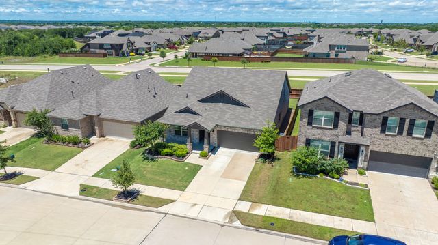 3805 S Courtney Court, Forney, TX 75126