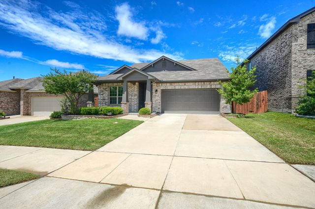3805 S Courtney Court, Forney, TX 75126