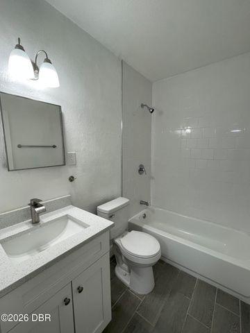 91 Ford Street, Ormond Beach, FL 32174