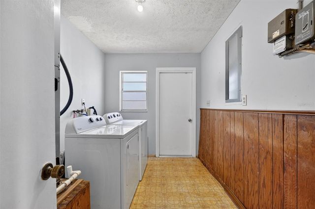 10320 BROWNWOOD AVENUE, Orlando, FL 32825