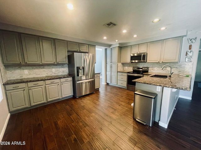21912 N 71ST Lane, Glendale, AZ 85310